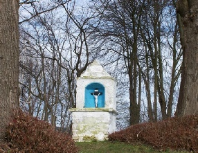 Kapellen en kruisbeelden